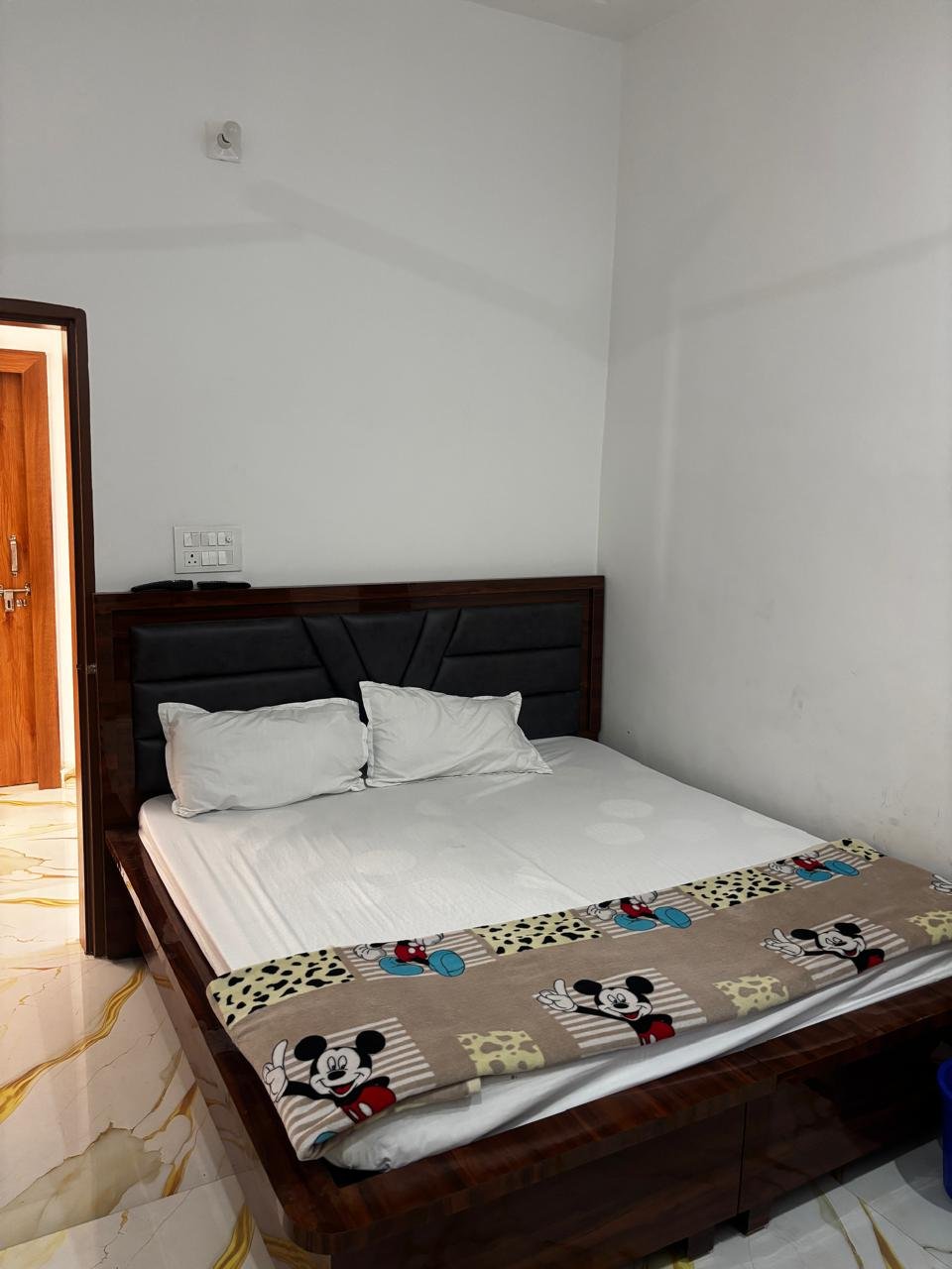 Classic room at Lucky Hotel